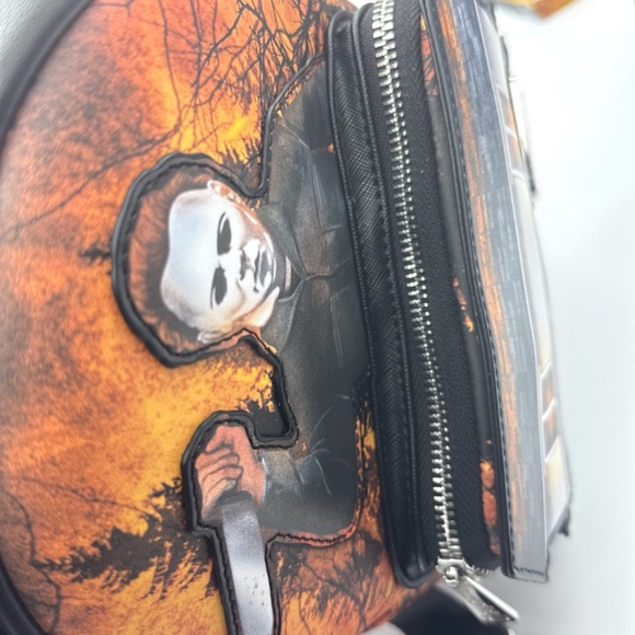 Loungefly Halloween Mini-Backpack Michael Myers - Picture 8 of 9